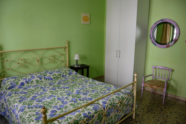 Others 3, B&B Maria Montis, Cagliari