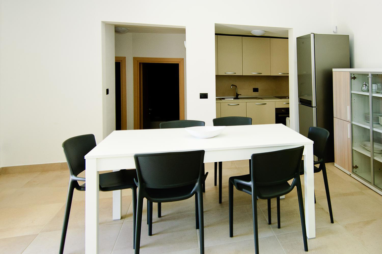 Others 5, Villa Marianna, Cagliari