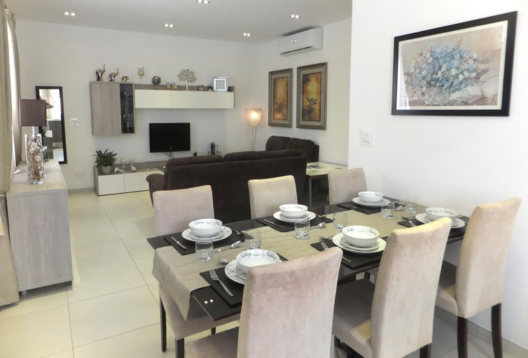 Others 5, Cozy Rooms - Great Bus Connections - Free Parking