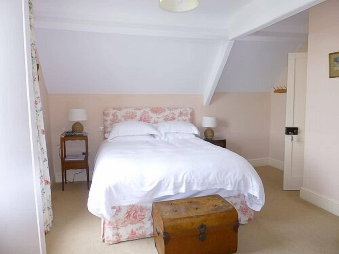Bedroom 3, Overtown Manor, Swindon
