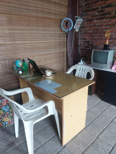 Public Area 3, Chrisma Bed and Breakfast, Tomohon