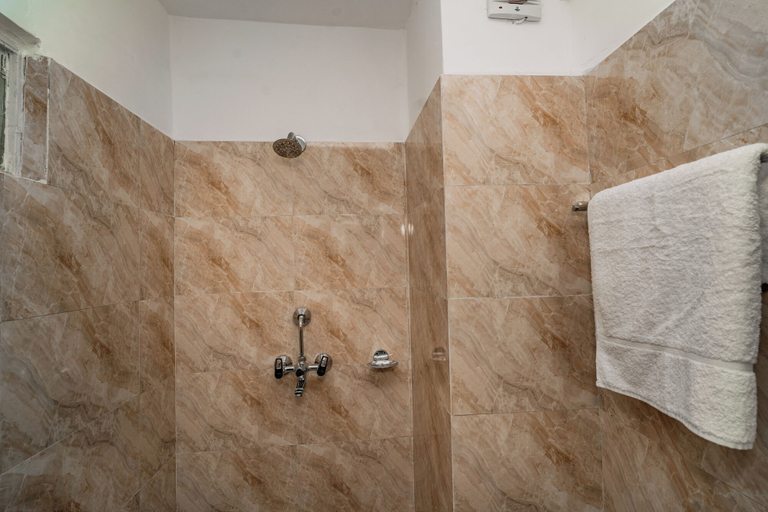 Bathroom 4, Hotel Aashraya Home Pvt. Ltd., Bagmati
