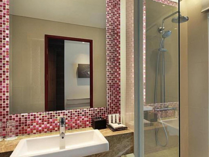 Bathroom 4