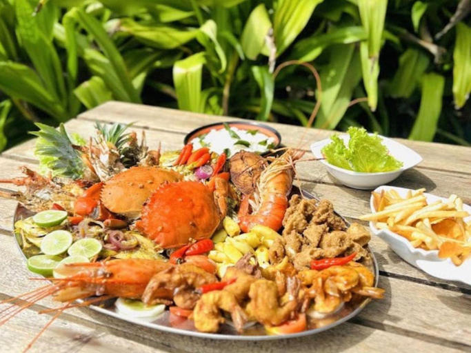 Food & Drinks 5, Beach Front Bliss Hikkaduwa, Hikkaduwa