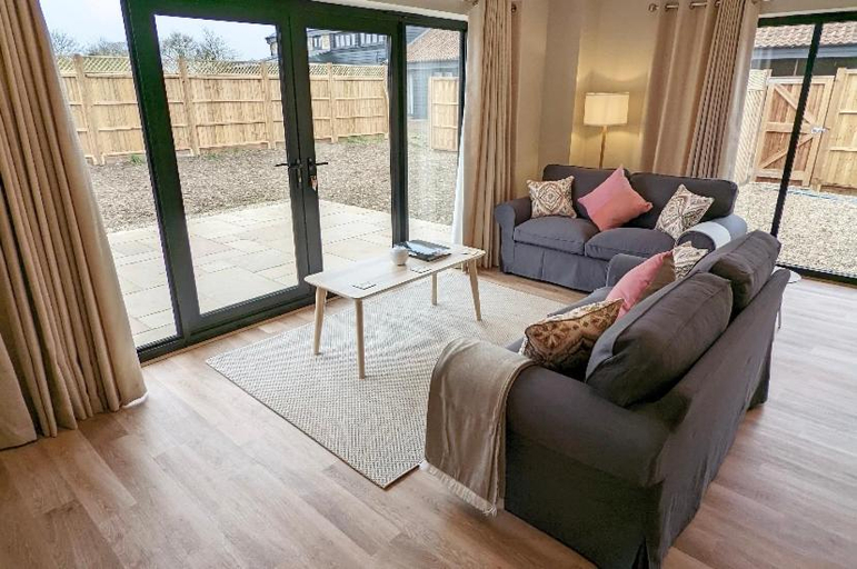 Others 4, Meadow View Lodges, Suffolk