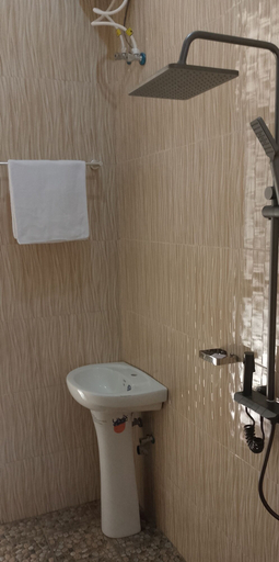 Bathroom 3, Elegance Lodge &Hotel, Serengeti