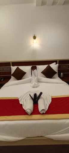 Bedroom 2, Paul residency, Ernakulam