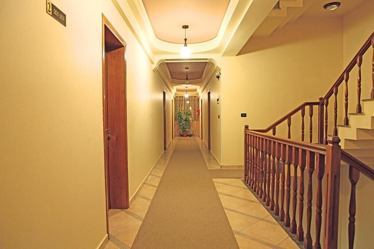 Others 5, Hotel Primavera Vlore, Vlorës