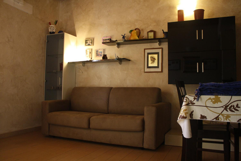 Others 4, Casa-B&B Bouganville Attico 85 mq, Barletta-Andria-Trani