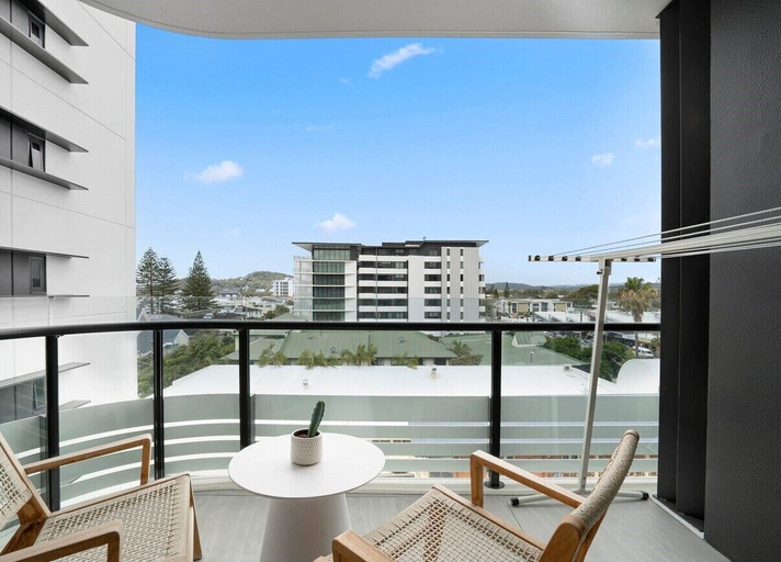 Others 5, Luxury Palm Beach 1 BDR in The Village, Gold Coast