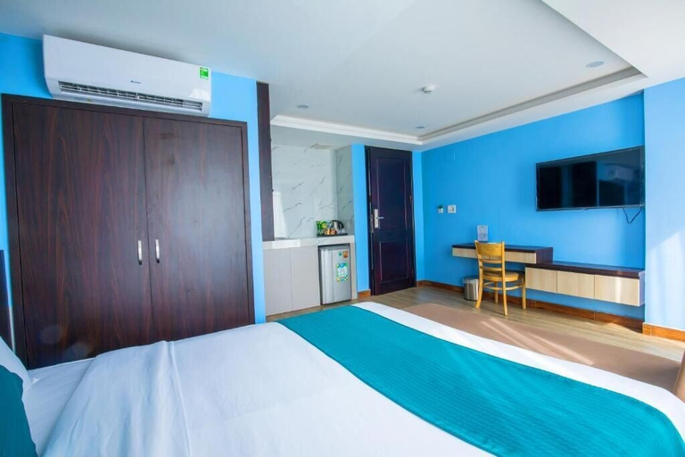 Bedroom 2, Blue Ocean Beachside Hotel Danang, Da Nang