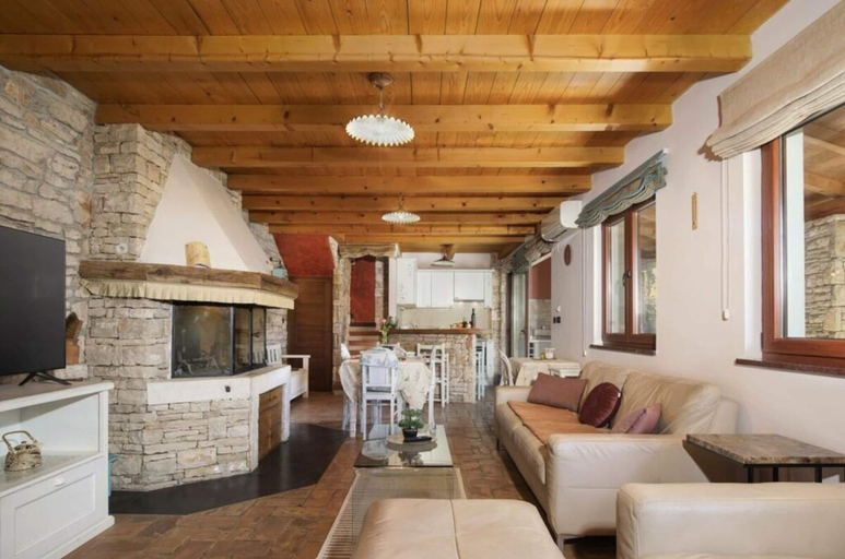 Living area 2, Polai Comfortable Holiday Residence, Vodnjan