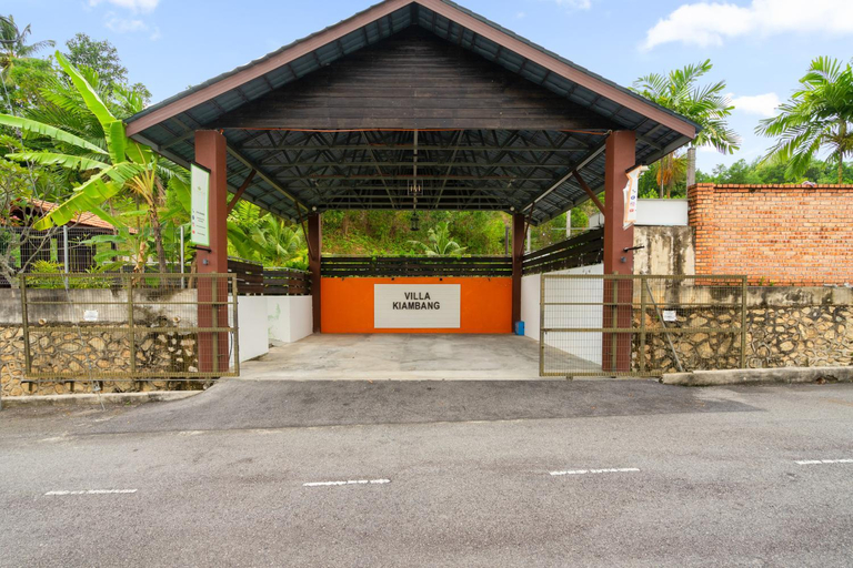 Others 2, Villa Kiambang, Seremban
