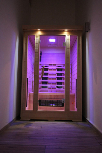 Others 5, Chalet Fugen, Schwaz