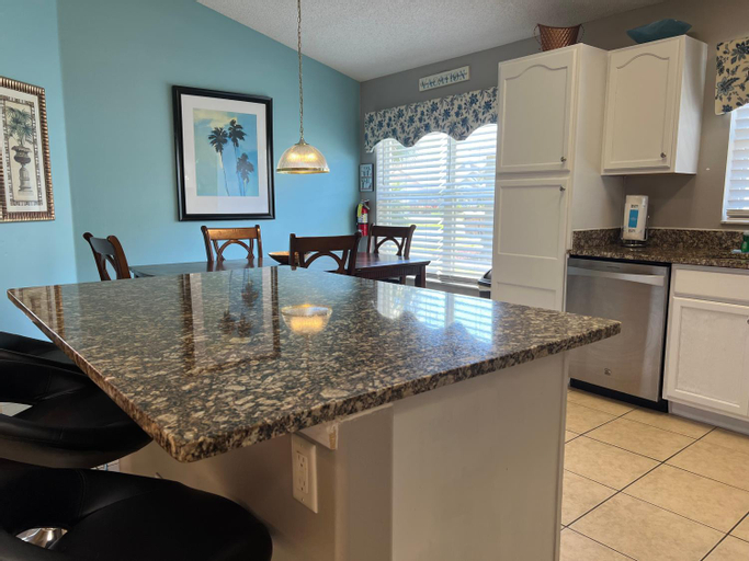 Roaring Creek Residence, Osceola