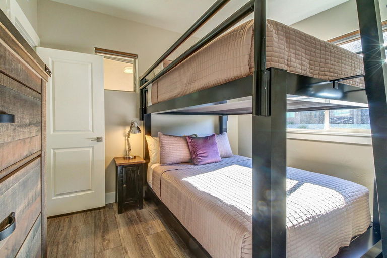Bedroom 2, Rim View 2, San Juan