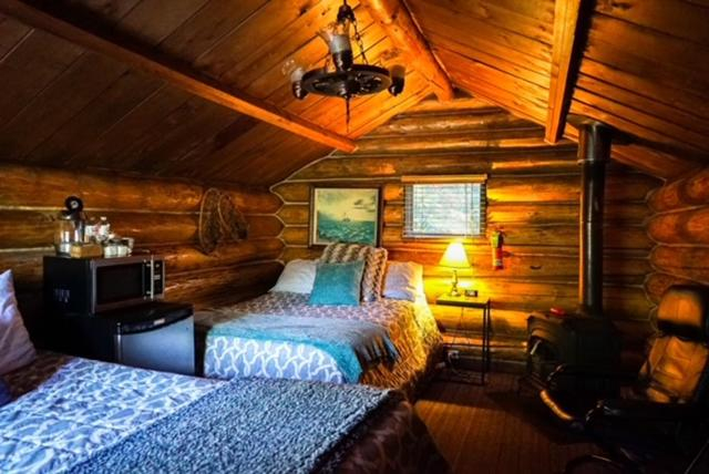 Others 1, Hope Alaska's Bear Creek Lodge, Kenai Peninsula