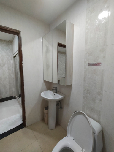 Bathroom 6