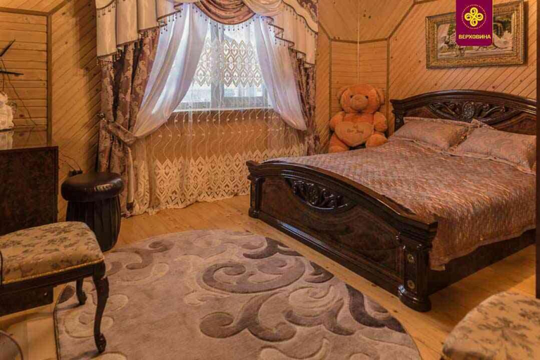 Bedroom 2, Карпатське Щастя, Verkhovyns'kyi