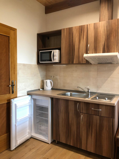 Others 4, Nero Apartman, Dunajská Streda