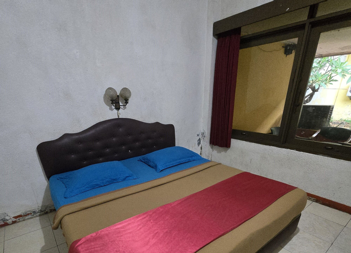 Bedroom 24