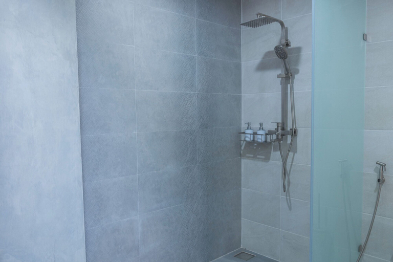 Bathroom 5, The Palm Ray, North Ari Atoll