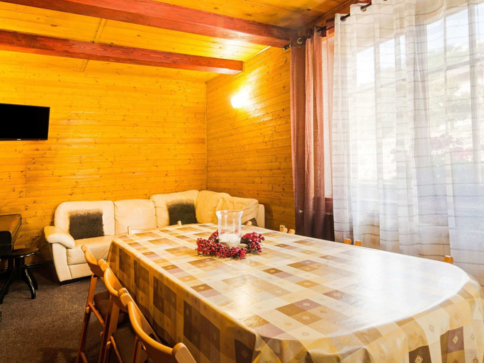 Others 1, Mountain Home With Garden, Trutnov