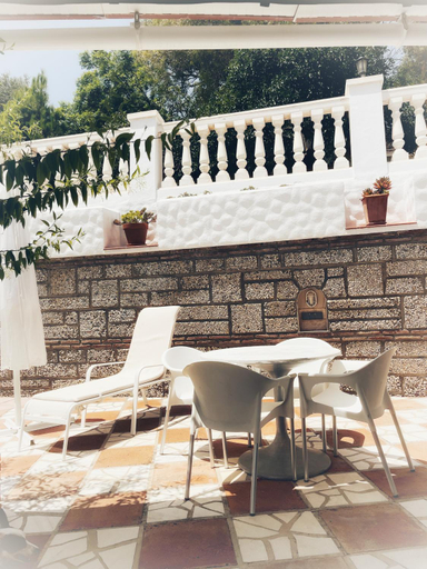 Food & Drinks, Finca Villordo Villa Tranquila, Málaga