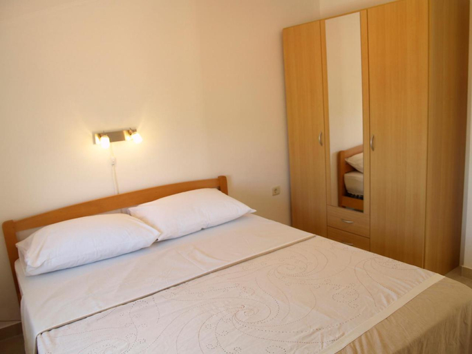 Bedroom 2, Villa Majer, Preko
