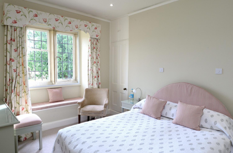 Bedroom 2, Plumber Manor Hotel, Dorset