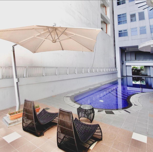 Sport & Beauty, Best Value Stylish Loft Steps from Greenbelt Mall, Makati City