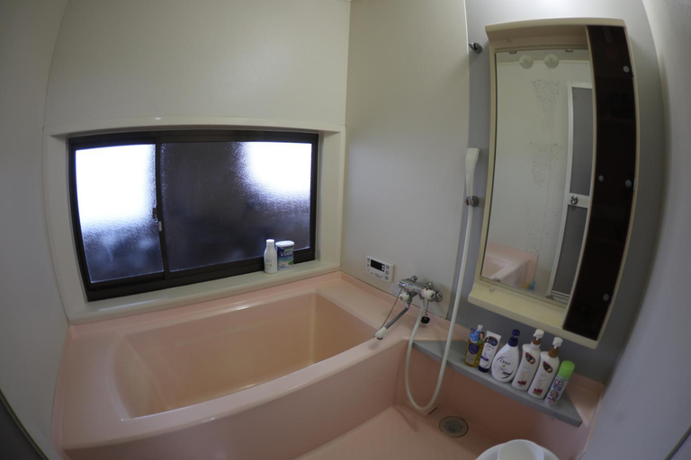 Bathroom 5, Guest house Omihachiman, Ōmihachiman