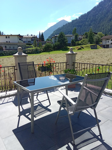 Others 4, Ferienhaus Haueis, Imst