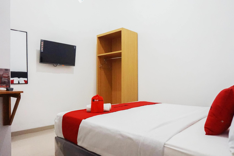 Bedroom 14