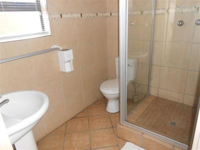 Bathroom, Platinum Lodge Polokwane, Capricorn