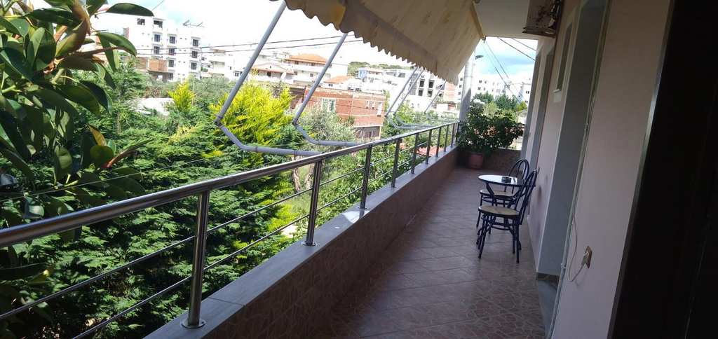 Others 4, Villa Shpetim Zogaj., Sarandës