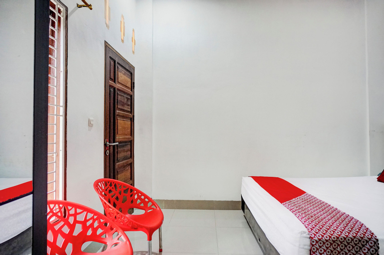 Bedroom 3, Spot ON 93947 Bahagia Guest House, Medan