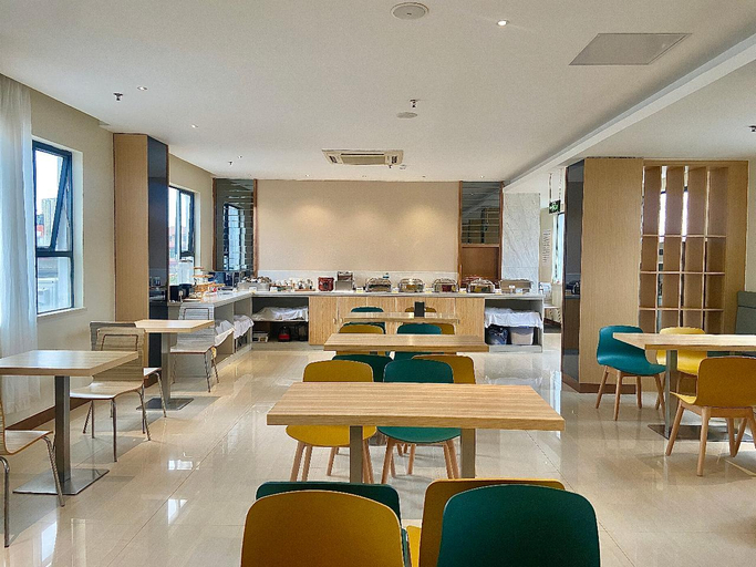 Food & Drinks 5, City Comfort Inn Yulin Yuntiangong RT Mart, Yulin