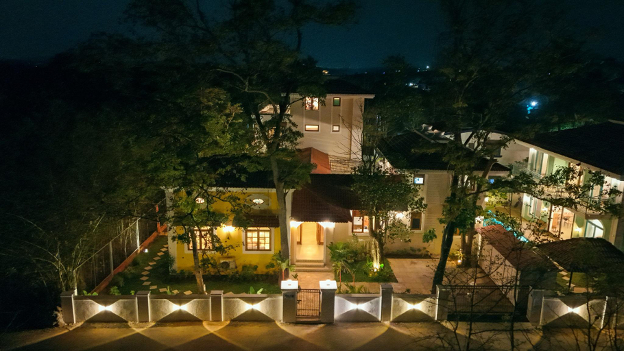 Others 5, ELIVAAS 4 BHK with Pvt Pool & Media Room - Amahoro, North Goa