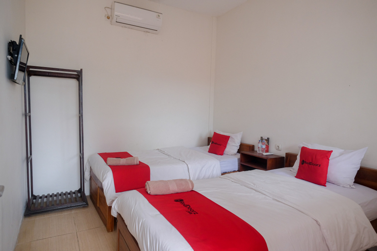 Bedroom 8