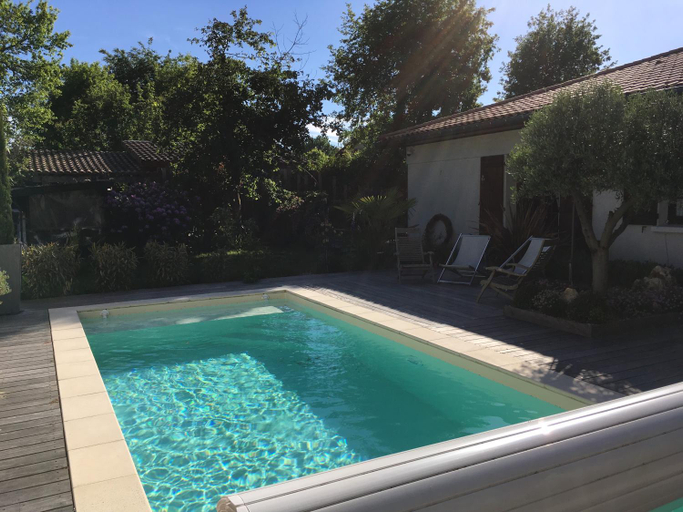 Others 4, La Casa Bonita, Gironde