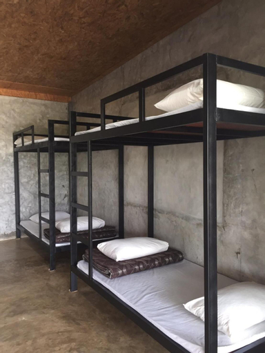Bedroom 16