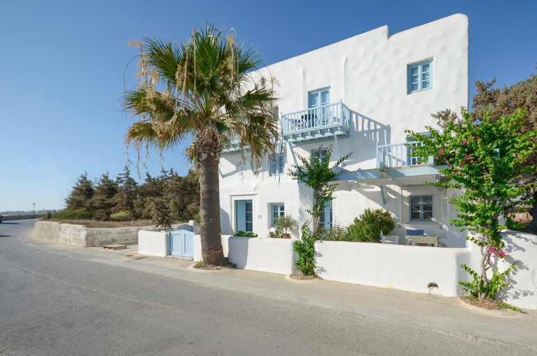 Others 2, Unique Beachfront Cycladic Villa @ Agios Prokopios, South Aegean