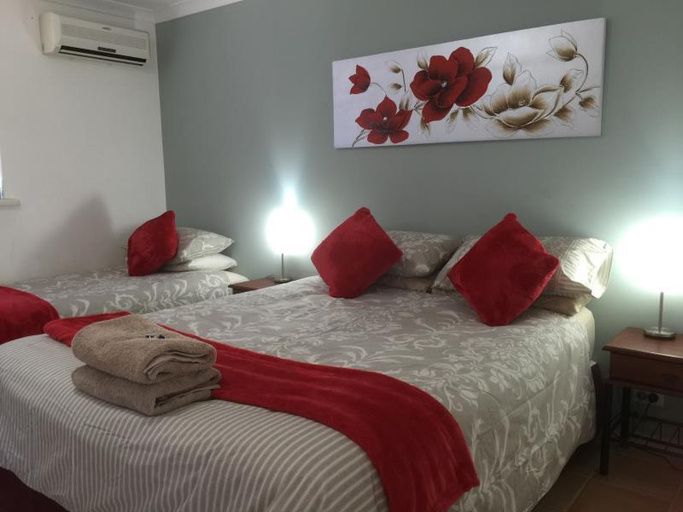 Bedroom 6