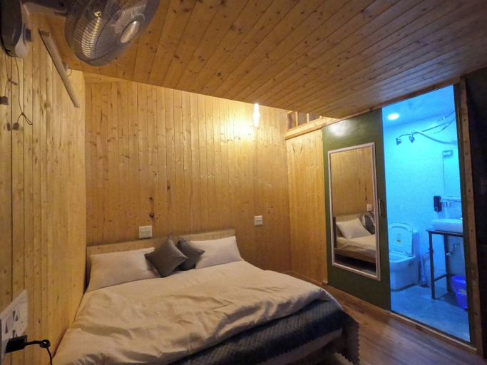Bedroom 4, Aikyam Cottages and Camps, Kullu