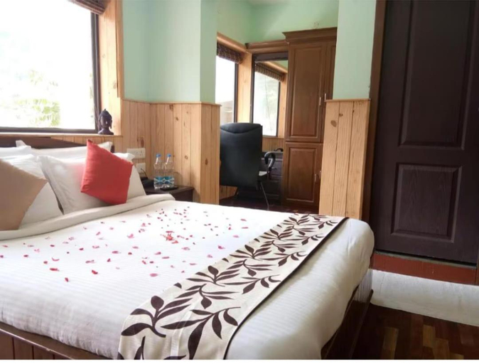 Bedroom 2, Tree Elanza, Dindigul