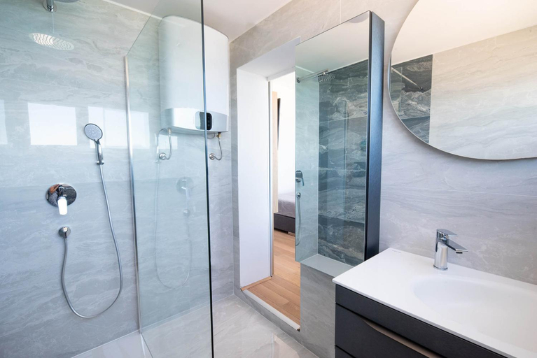Bathroom 3, Villa Sunset Sea, Njivice