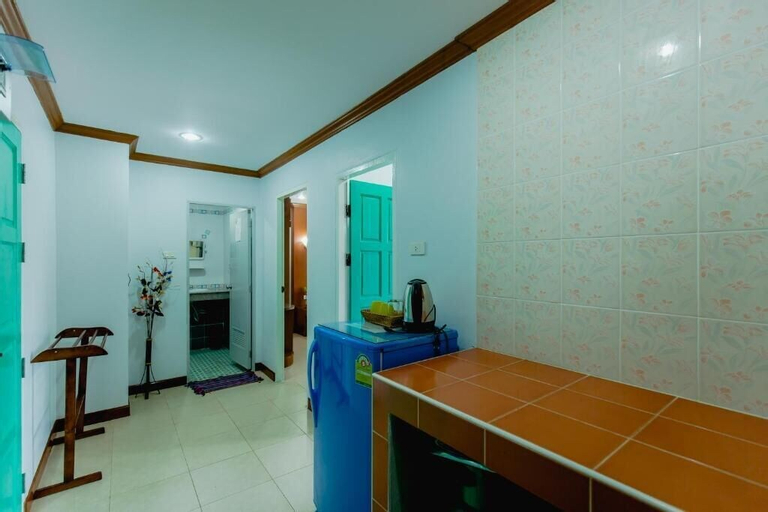 Bathroom 30