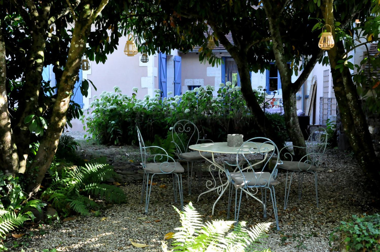 Others 2, Le Vieux Saule, Yonne