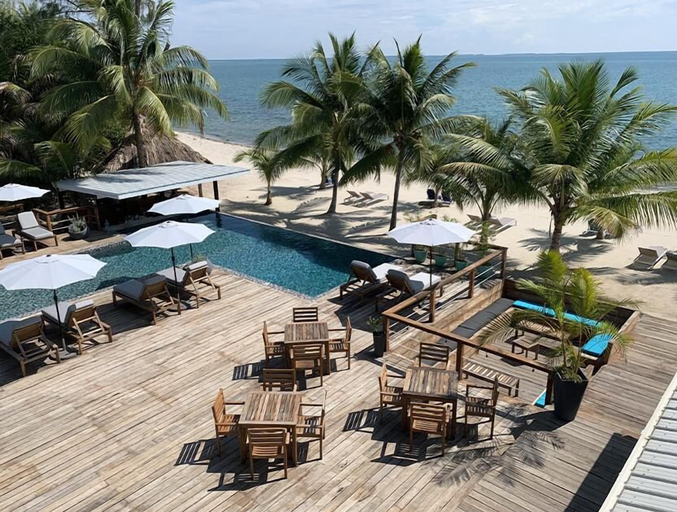 Sport & Beauty, THE SEA GLASS INN
